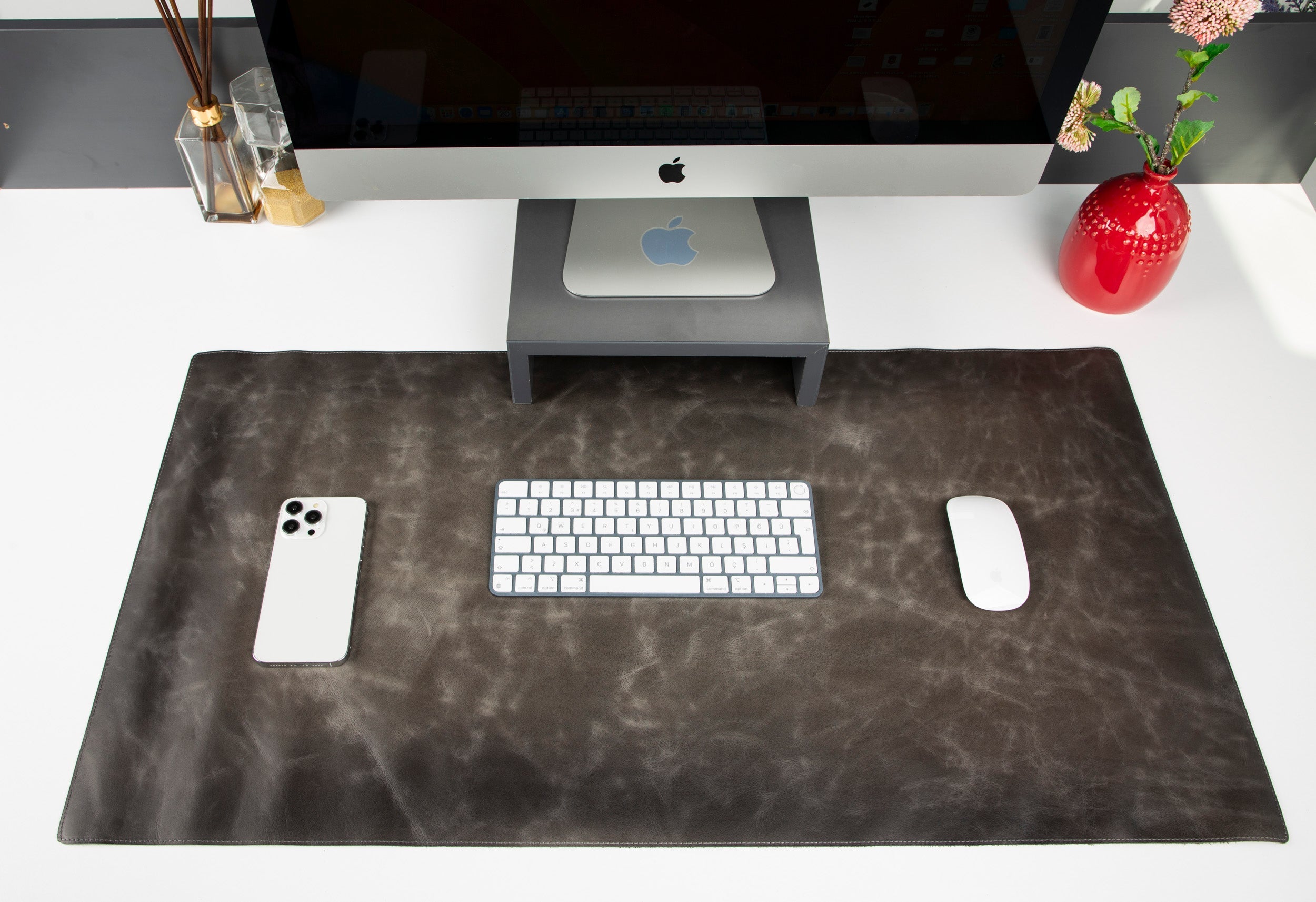Leather Desk Mat (97 cm X 40 cm)